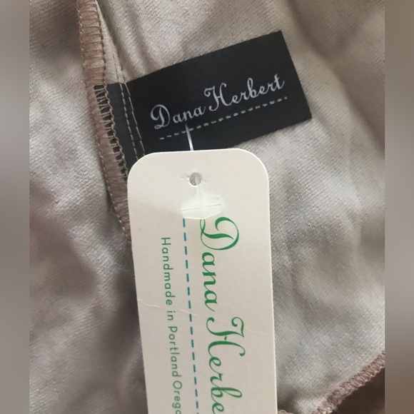 NWT Dana Herbert Silk Velvet poncho - Picture 4 of 5